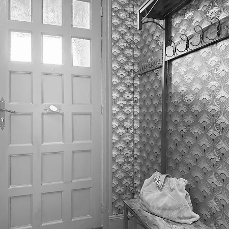 La Maison De Luise Yourhosthelper *